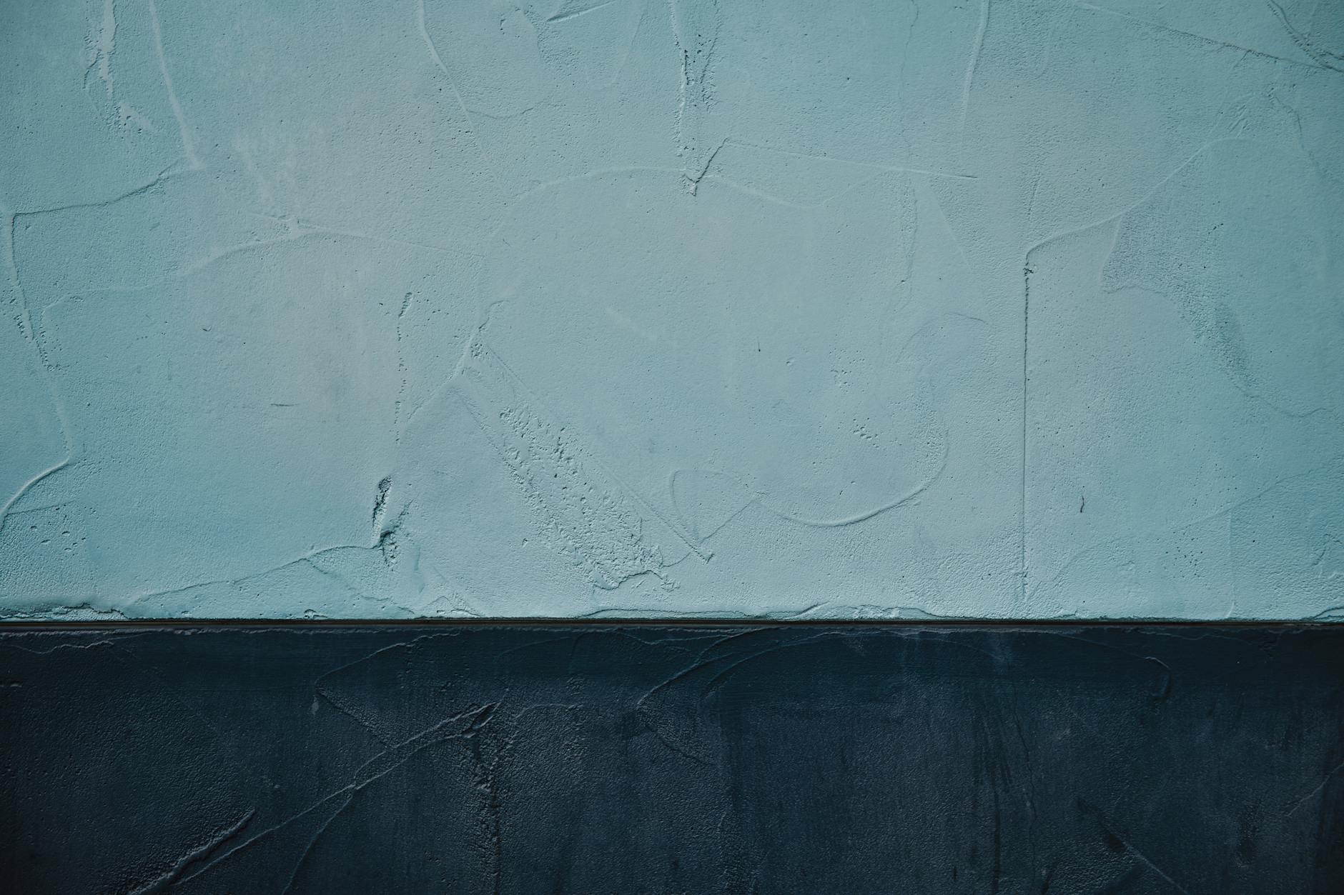 Zbliżenie ściany z niebieską fakturą w stylu vintage