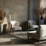 Salon w stylu japandi z trawą pampasową i nastrojowym oświetleniem