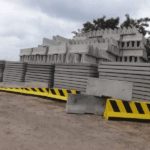 Płyty betonowe nowe i używane – co wybrać do utwardzenia placu, składu i drogi technologicznej?